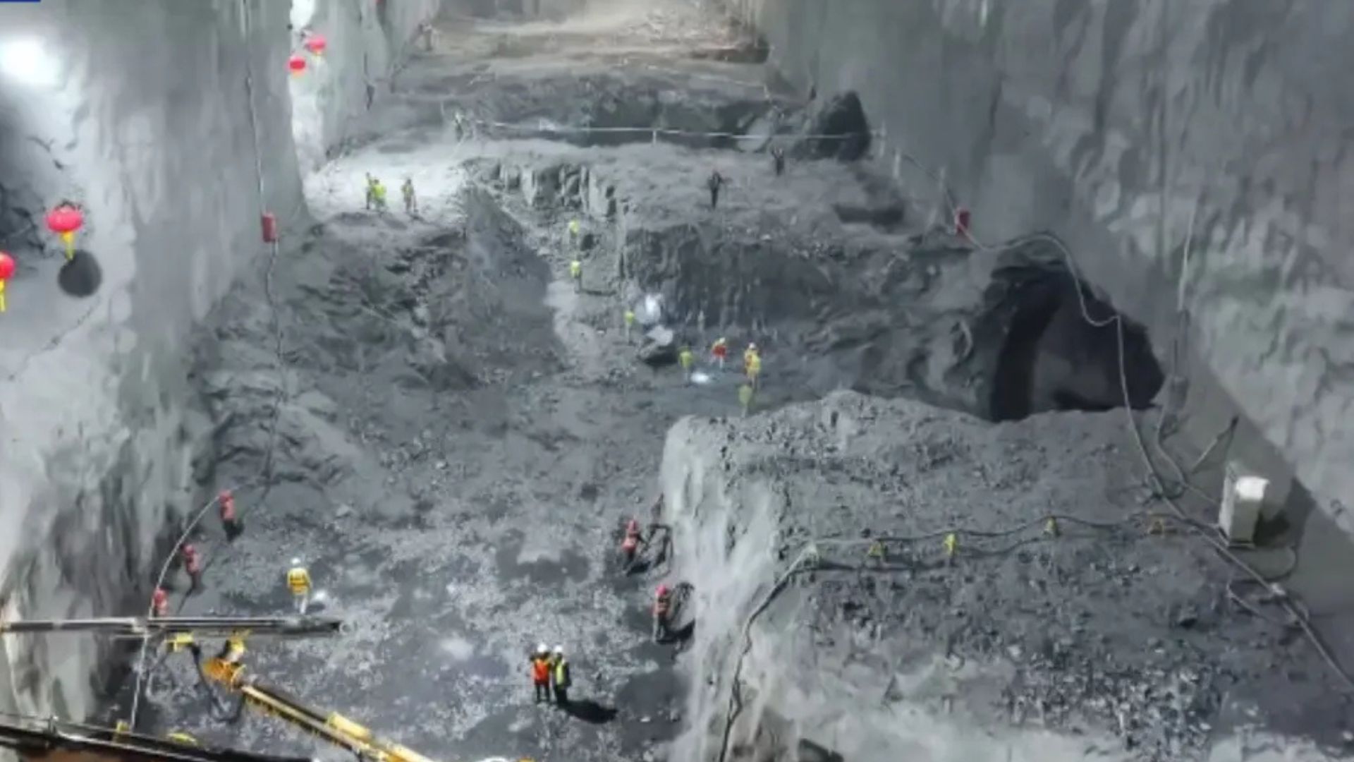China's largest hybrid pumped hydro facility hits key milestone