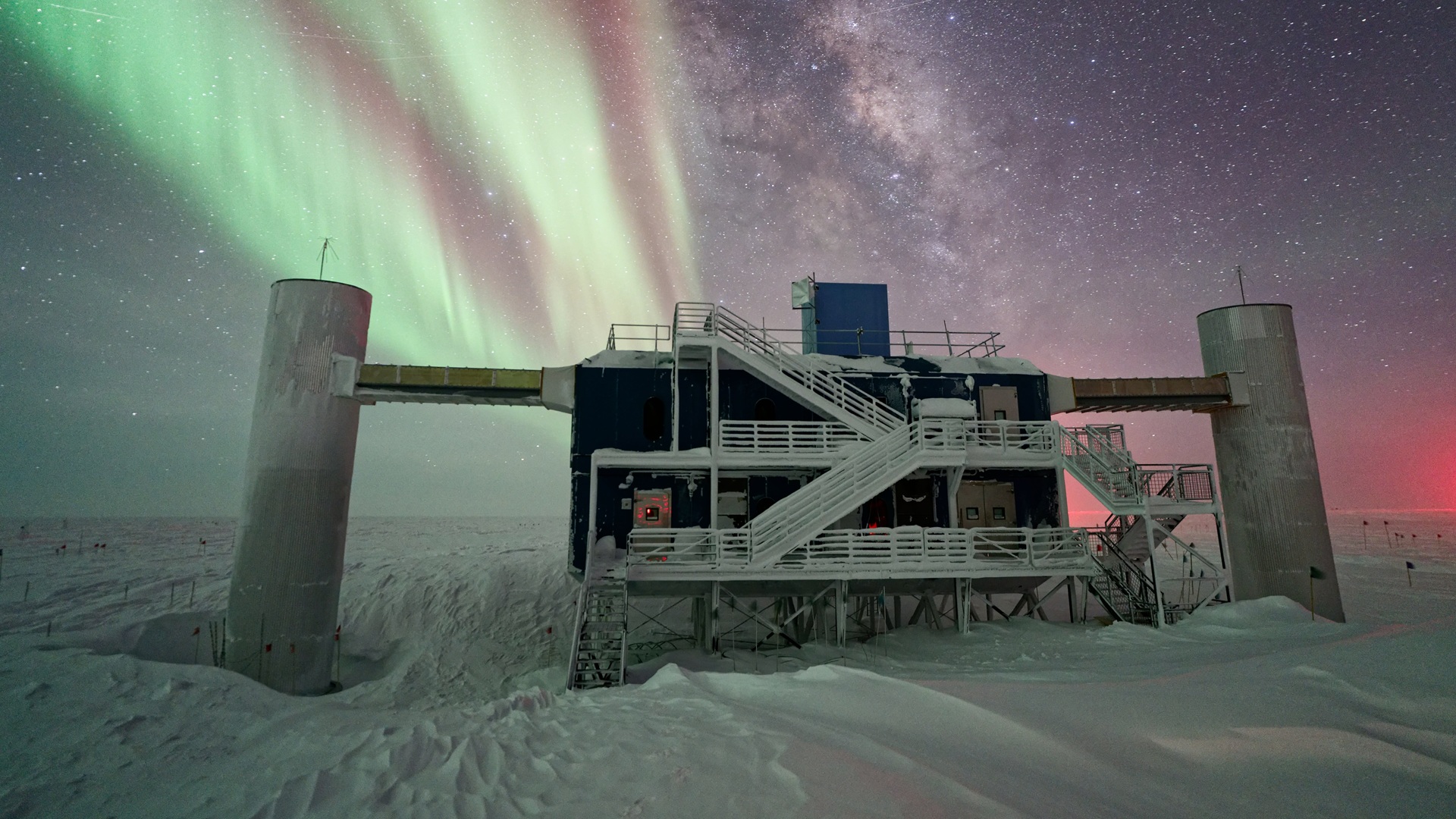 World’s largest neutrino detector gets 650-sensor boost to track supernova blasts