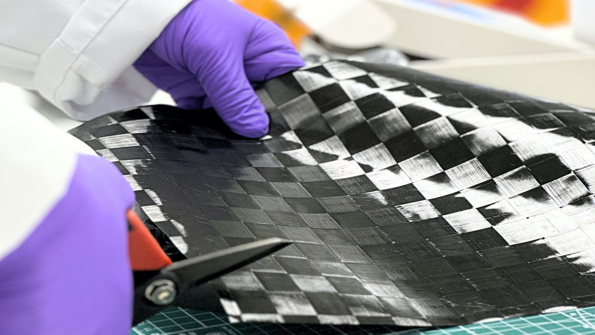 Công nghệ mới biến phế liệu máy bay quân sự thành drone hiệu suất cao