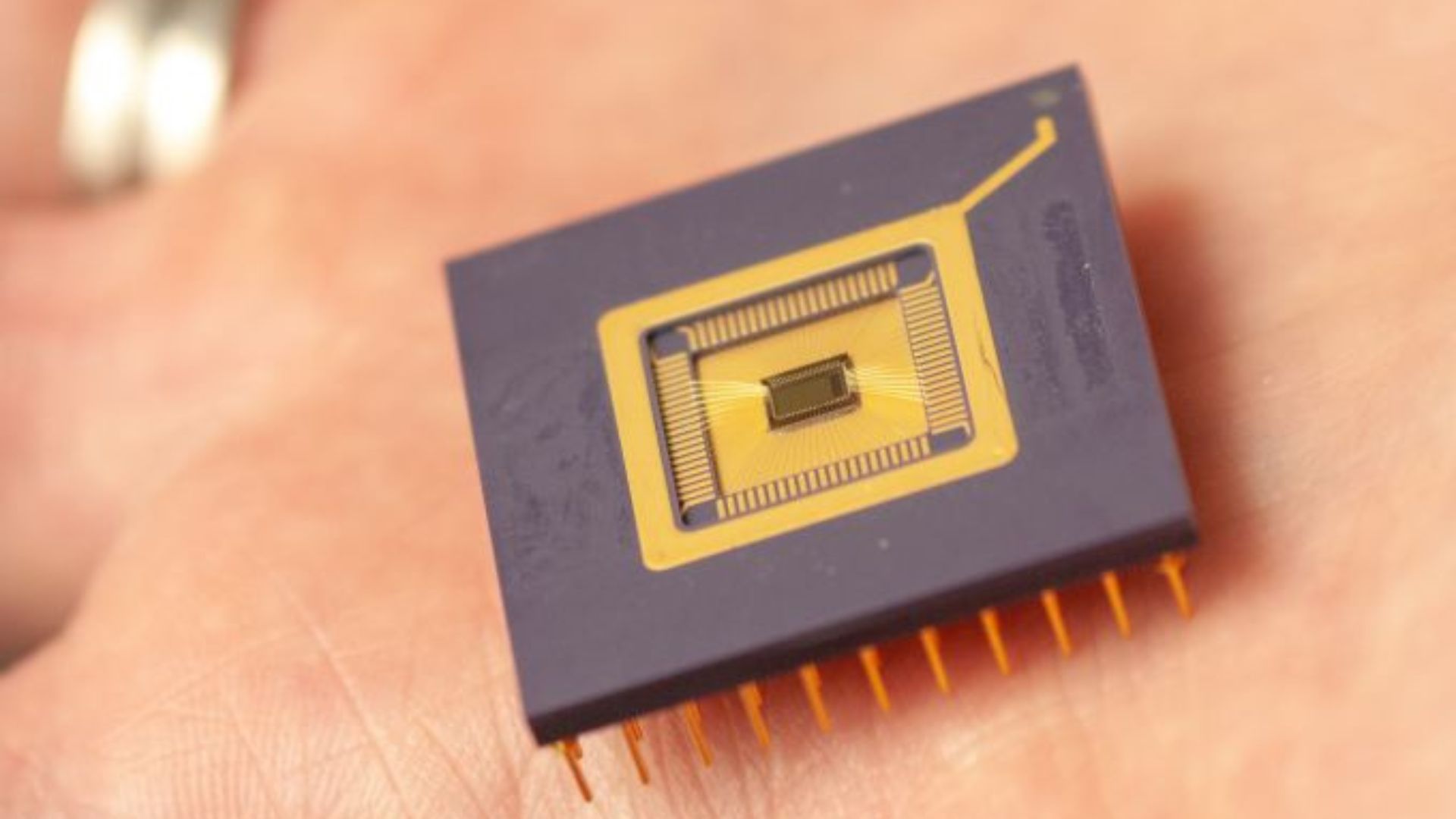 Chip thị giác 4D mới có thể giúp robot theo dõi khoảng cách và tốc độ cùng lúc