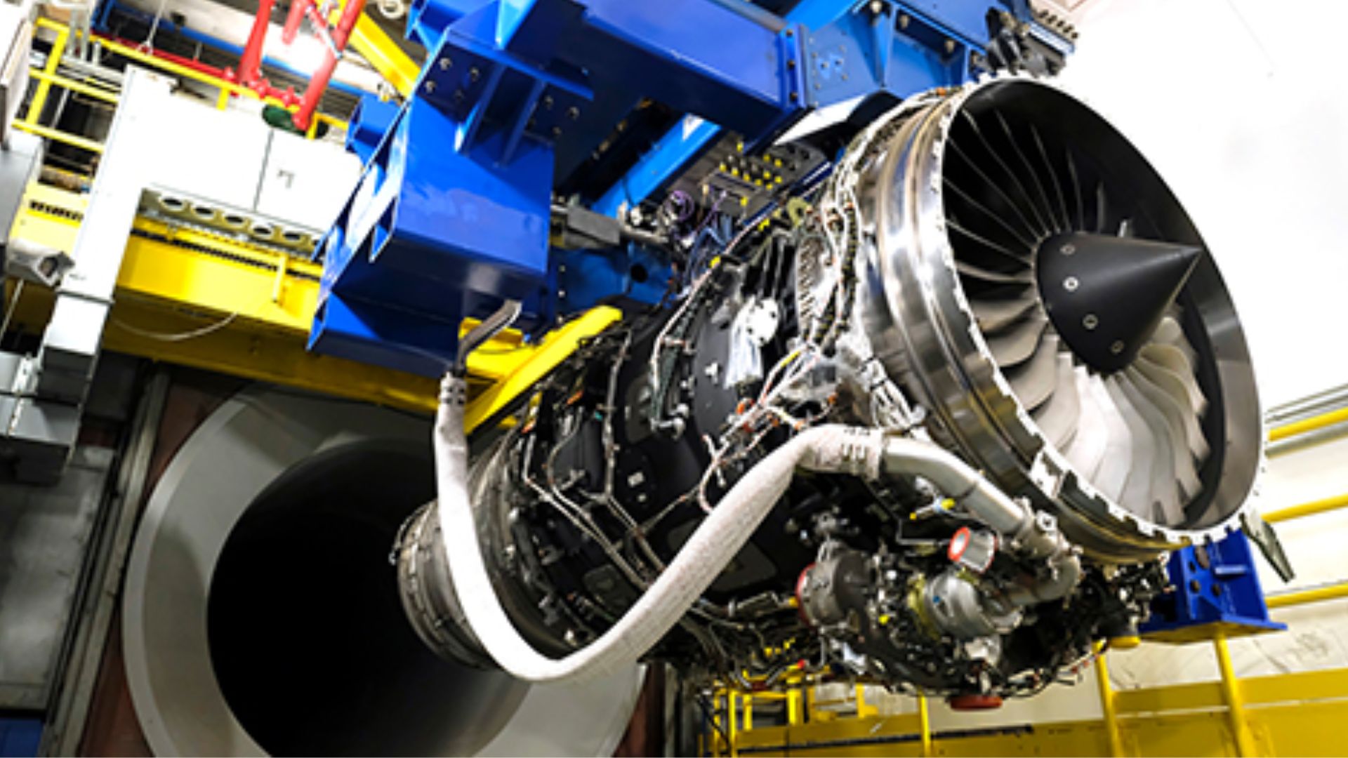 Động cơ Rolls-Royce F130 vượt qua các bài kiểm tra quan trọng để trang bị cho máy bay ném bom B-52J của Mỹ