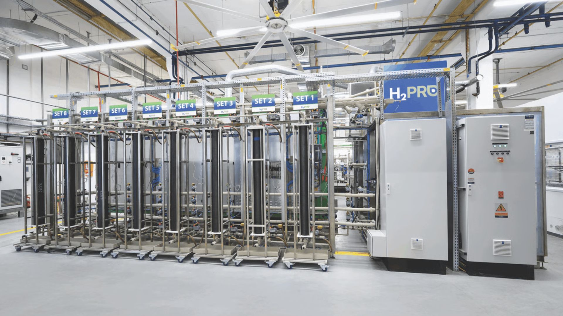 Nhà máy điện mặt trời chuyển đổi thành hydro ngoài lưới đầu tiên trên thế giới sẽ được xây dựng tại Tây Ban Nha