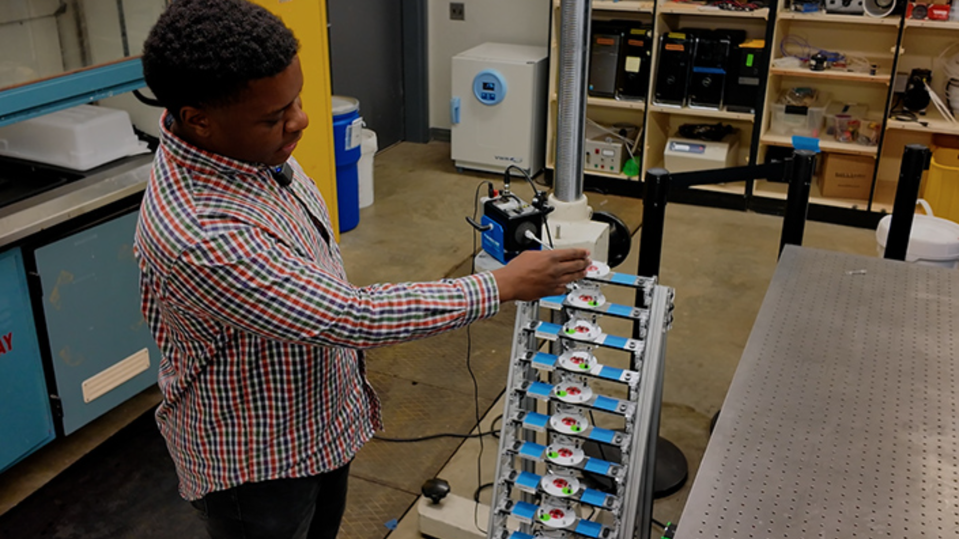 Scientists use sound to control material behavior, could help devices adjust stiffness