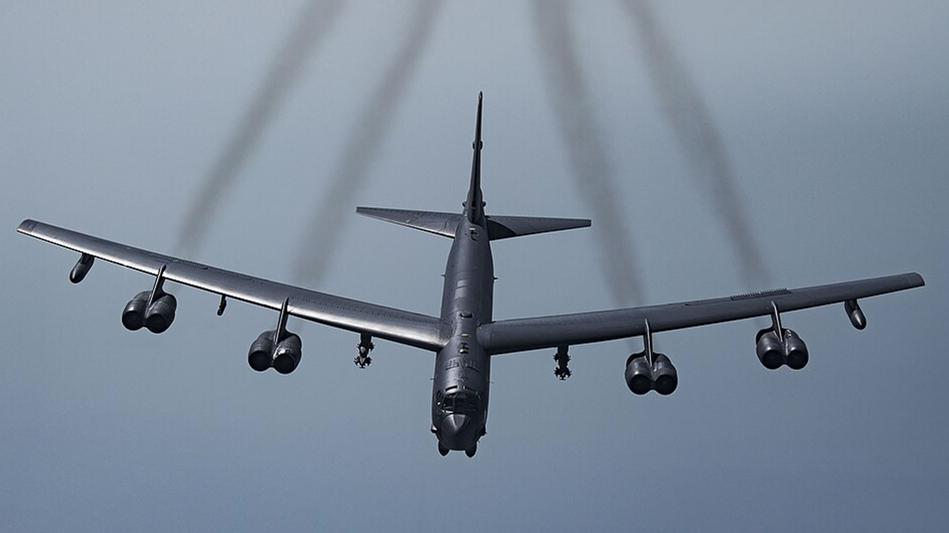 US deploys B-52 bombers over Iran to suggest Tehran's defense collapse