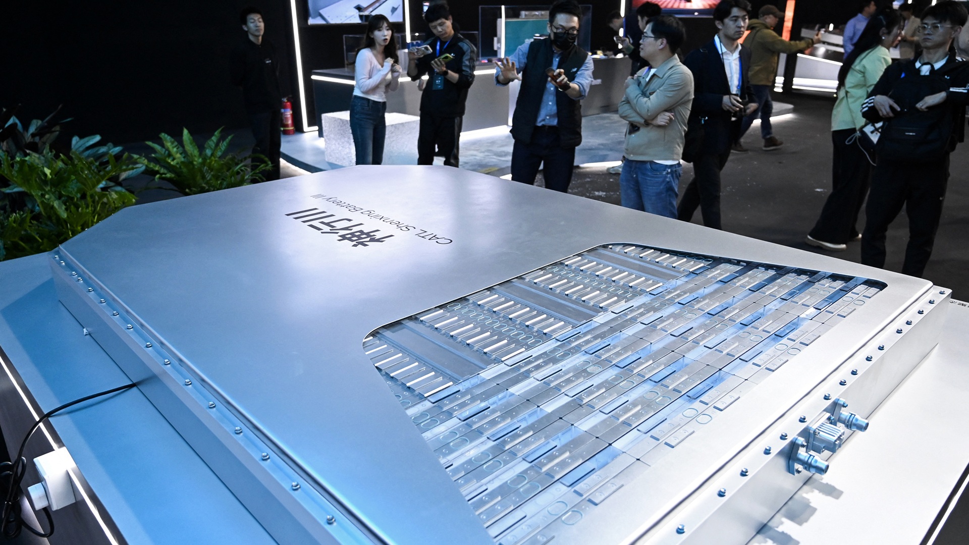 China's CATL unveils 621-mile EV battery with under-7-minute charge