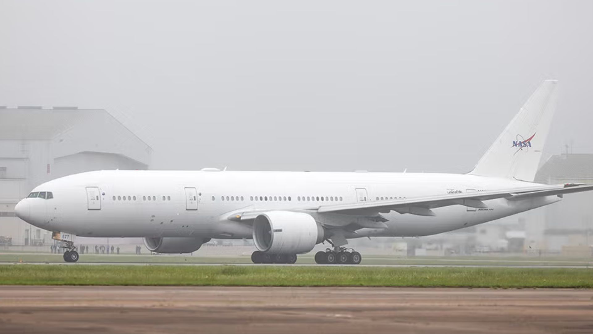 NASA gets its largest 777 research aircraft for Earth science missions