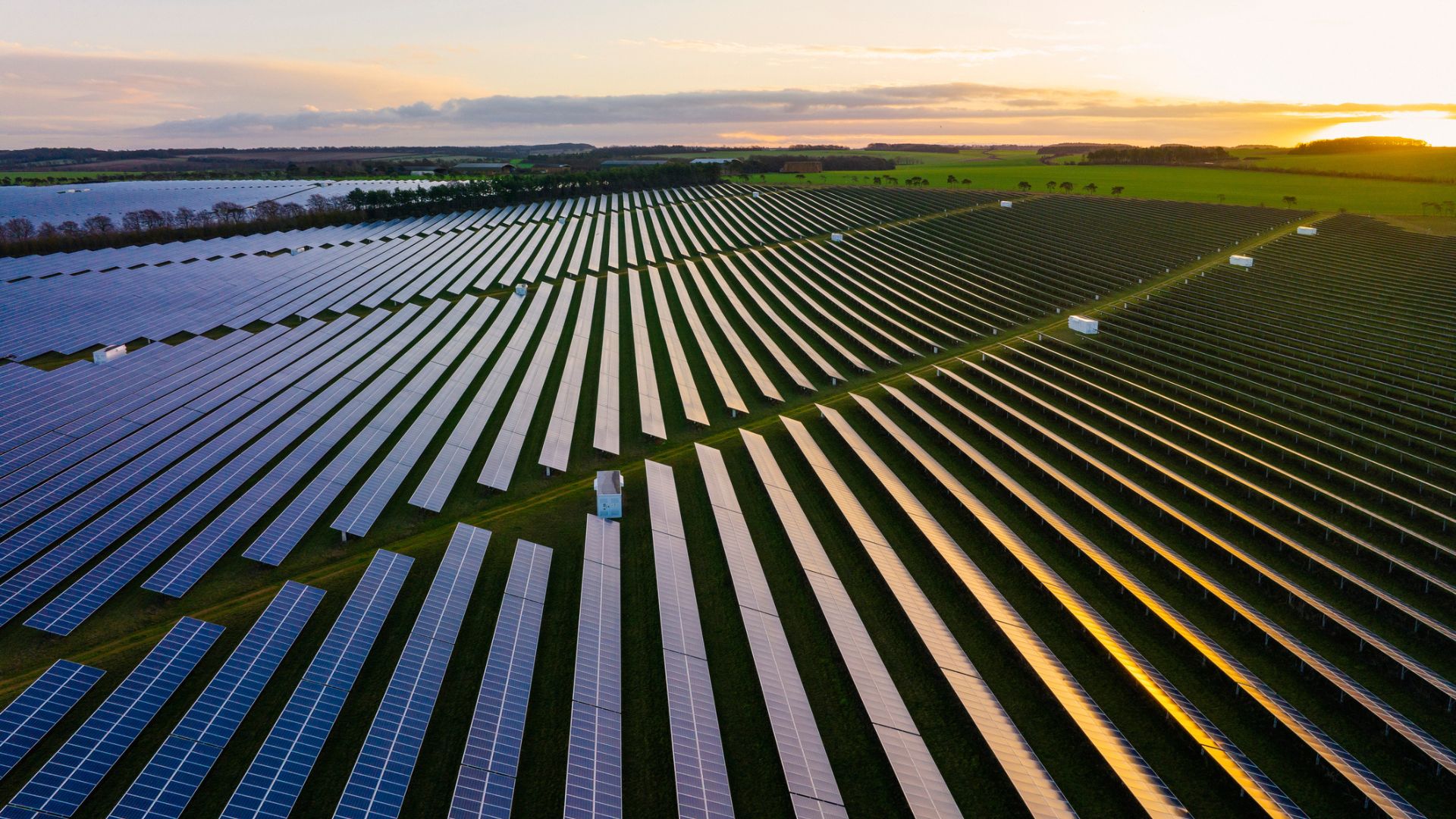 UK approves its largest solar farm at 800MW