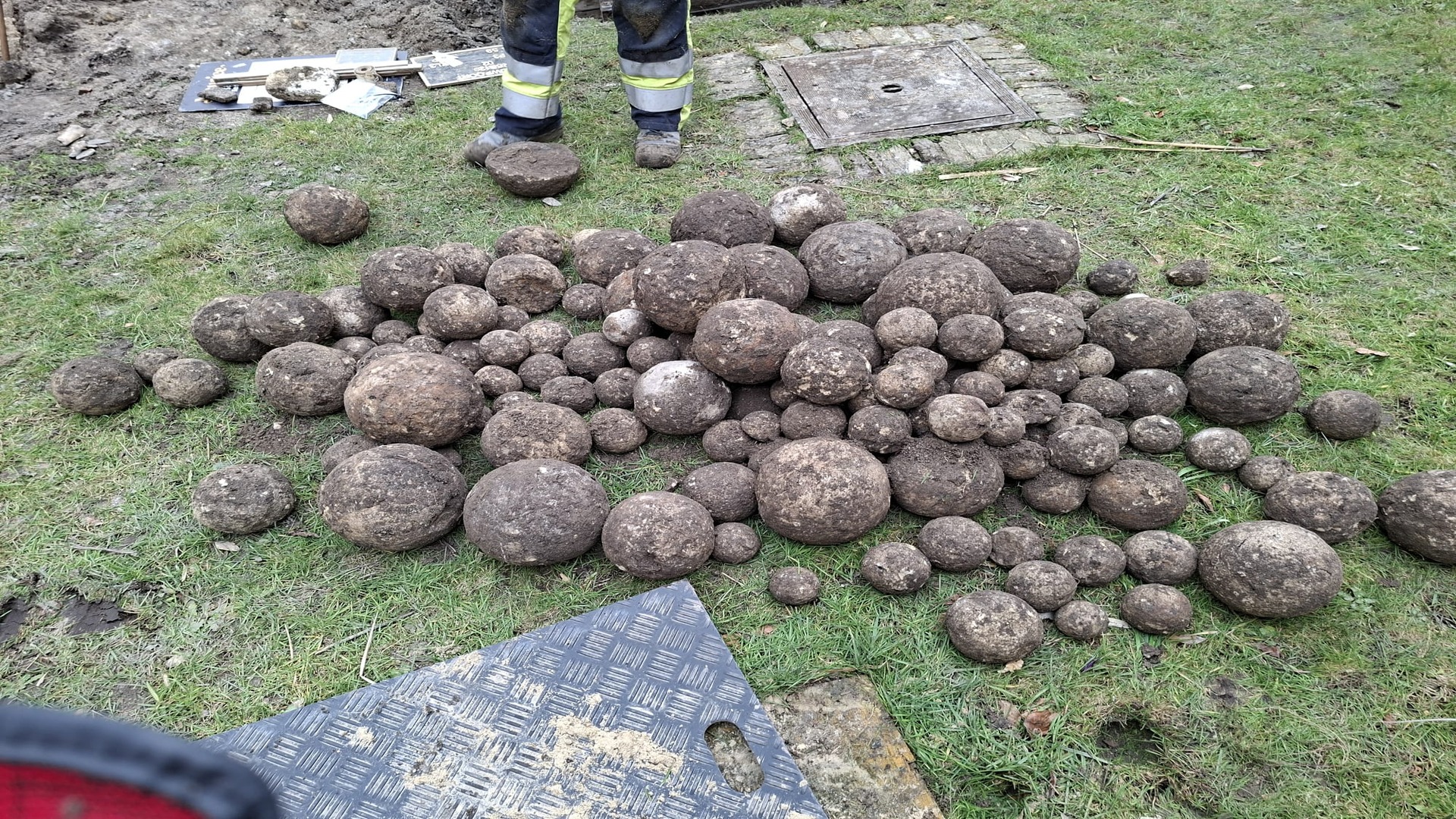 Exceptionally rare find: 500 medieval cannonballs discovered in Belgium