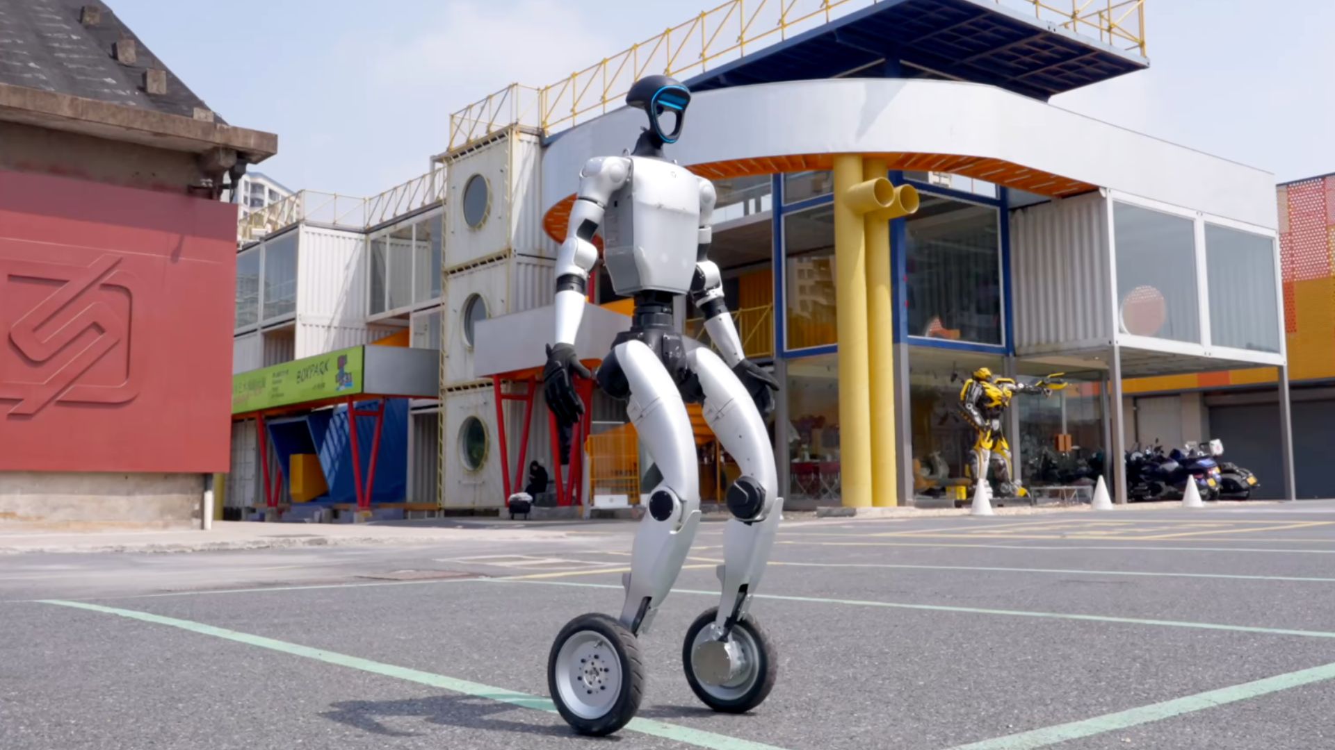 Unitree's G1 humanoid robot skates and flips to redefine mobility