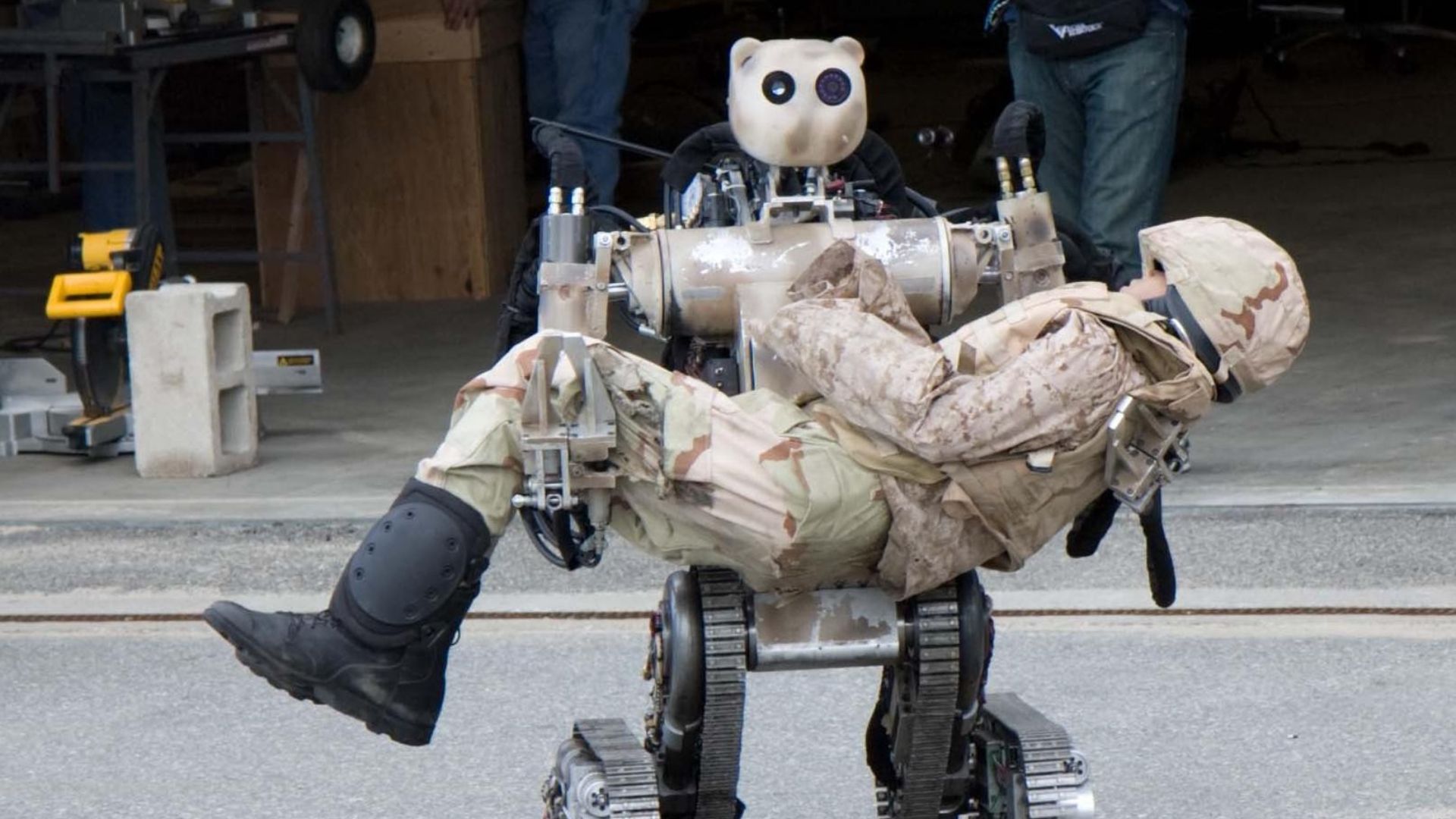 US Army seeks robots for frontline resupply and casualty evacuation