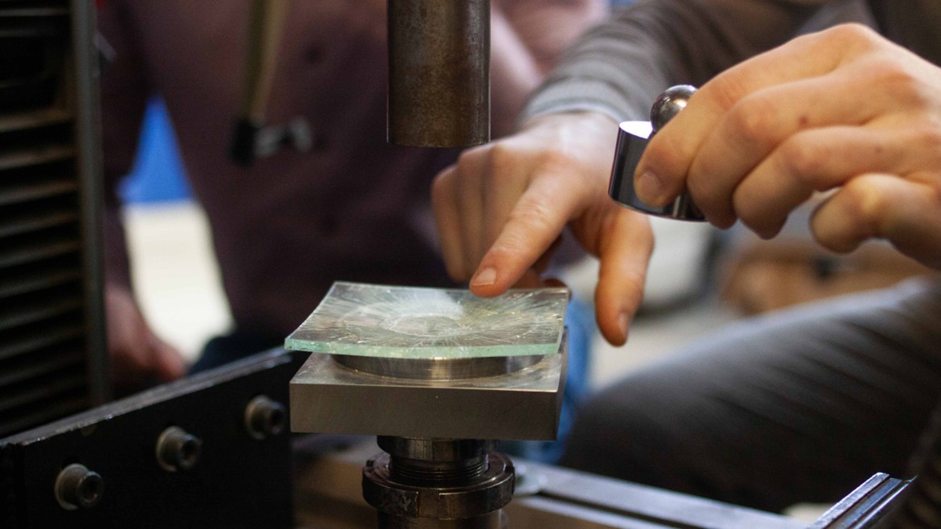 German researchers find way to reuse old window glass without melting
