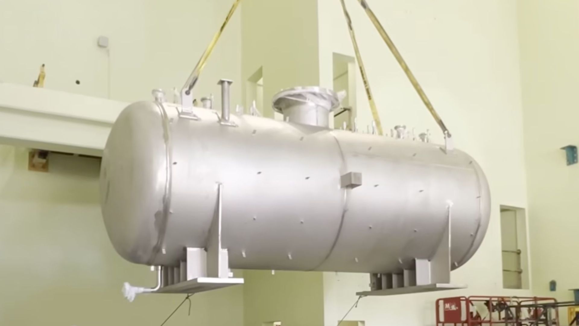 cooled fast reactor demonstrator completes vital installation