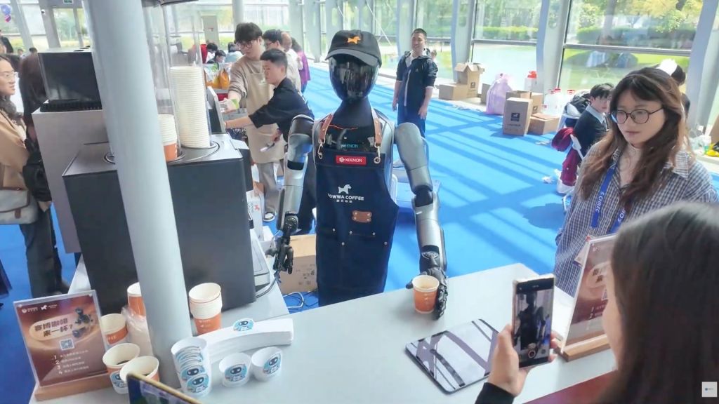 Chinese firm debuts compact humanoid robot with 42 DoF and 100 TOPS computing power