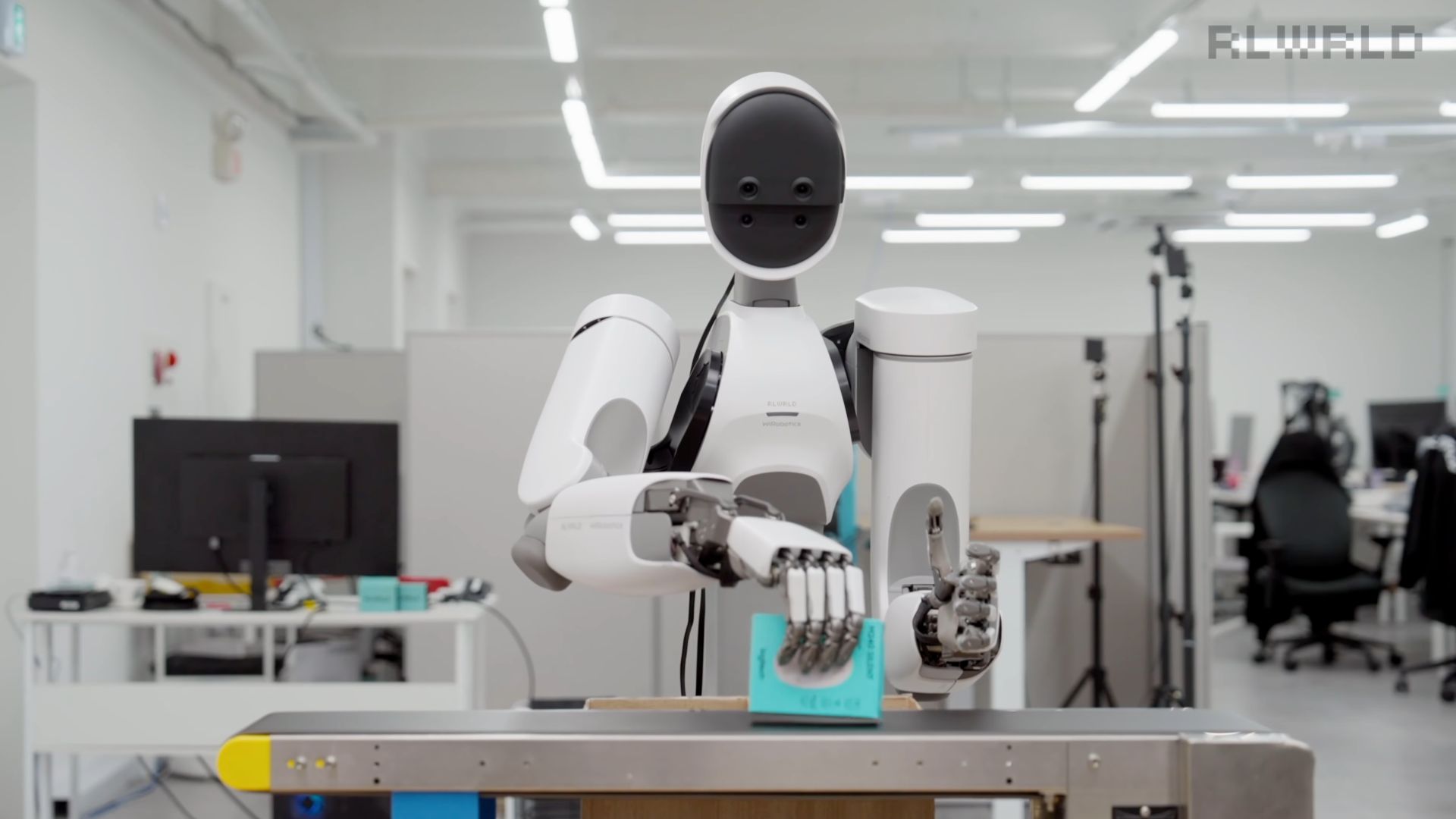 RLWRLD's RLDX-1 Enables Humanoid Robot Dexterity