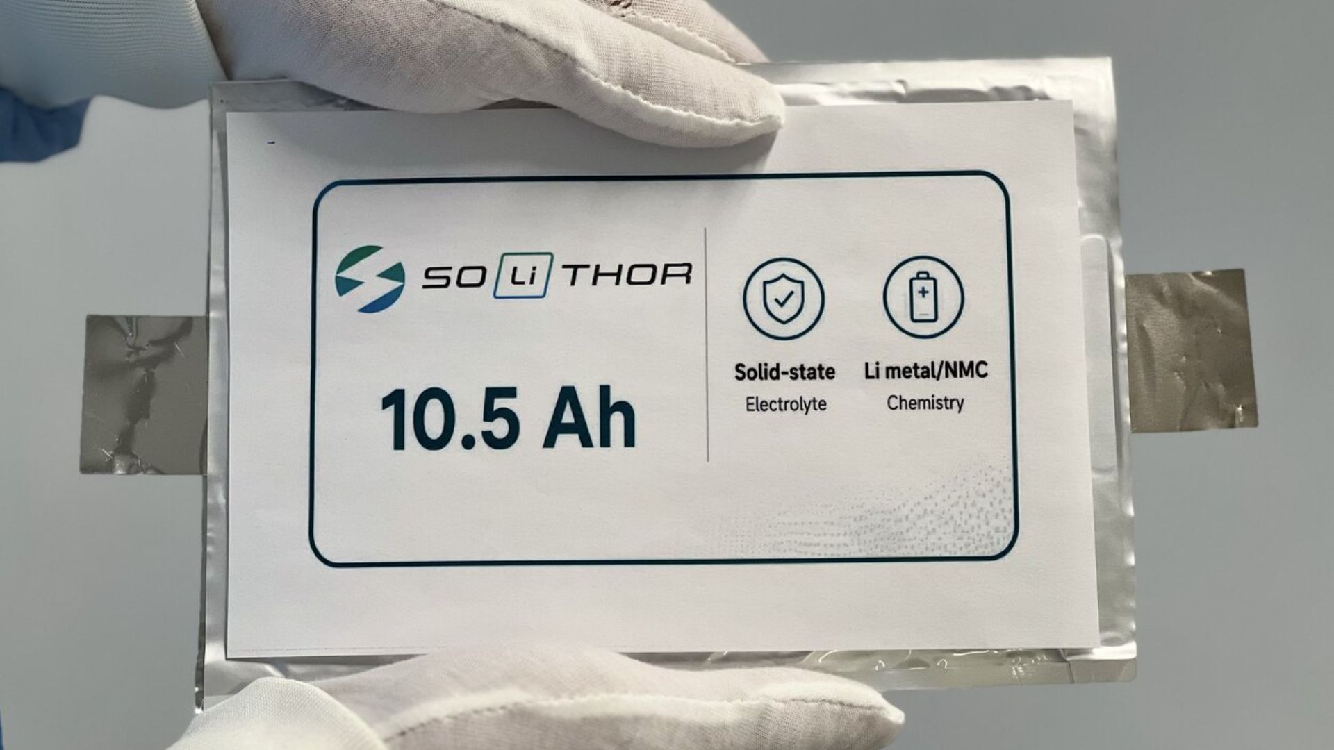 Solid-state battery cell hits 465 Wh/kg, passes extreme safety tests
