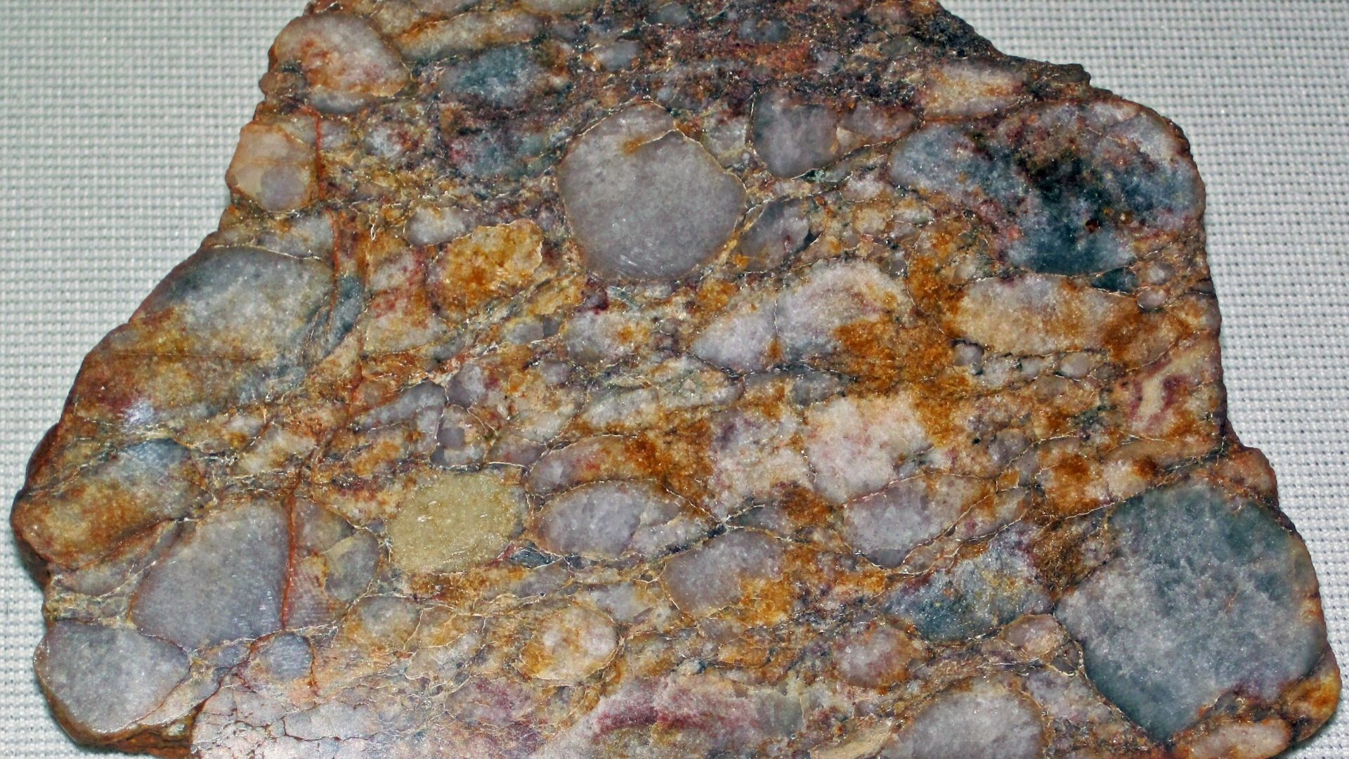 7 oldest things found on Earth that reveal our planet’s deep past