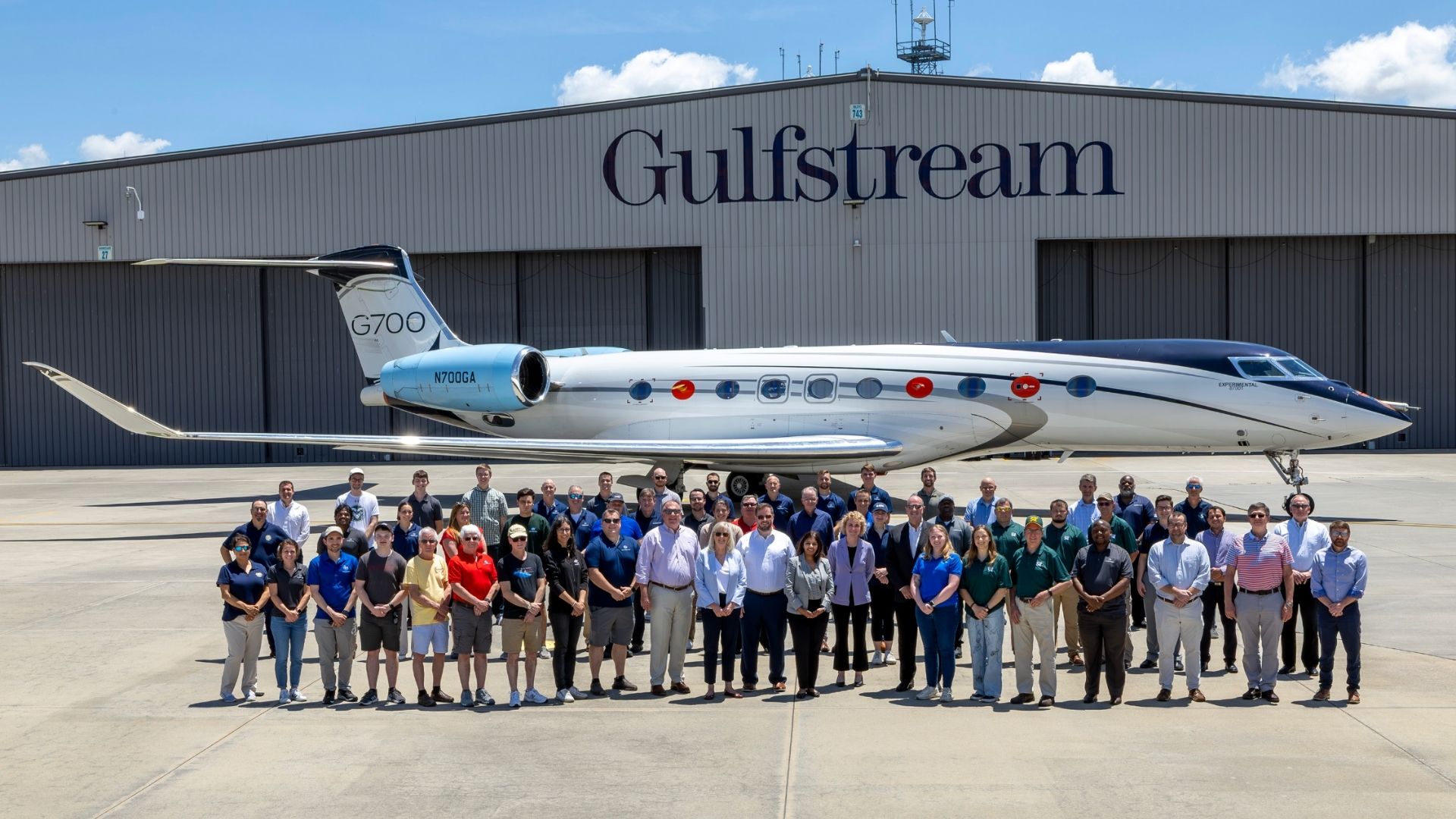 US flies business jet on neat sustainable aviation fuel to measure contrail pollution