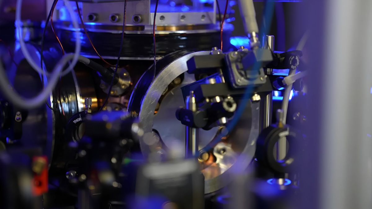 US quantum simulator mimics real-world temperatures with two independent controls