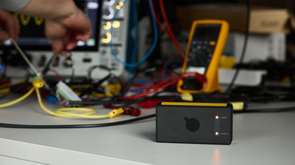 Norwegian firm unveils world’s first certified 3D ultrasonic sensor for safer robots