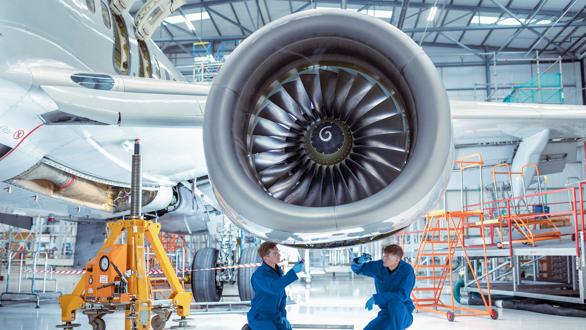 Aerospace engineers cut composite curing time by almost 50% with 3960-FC material