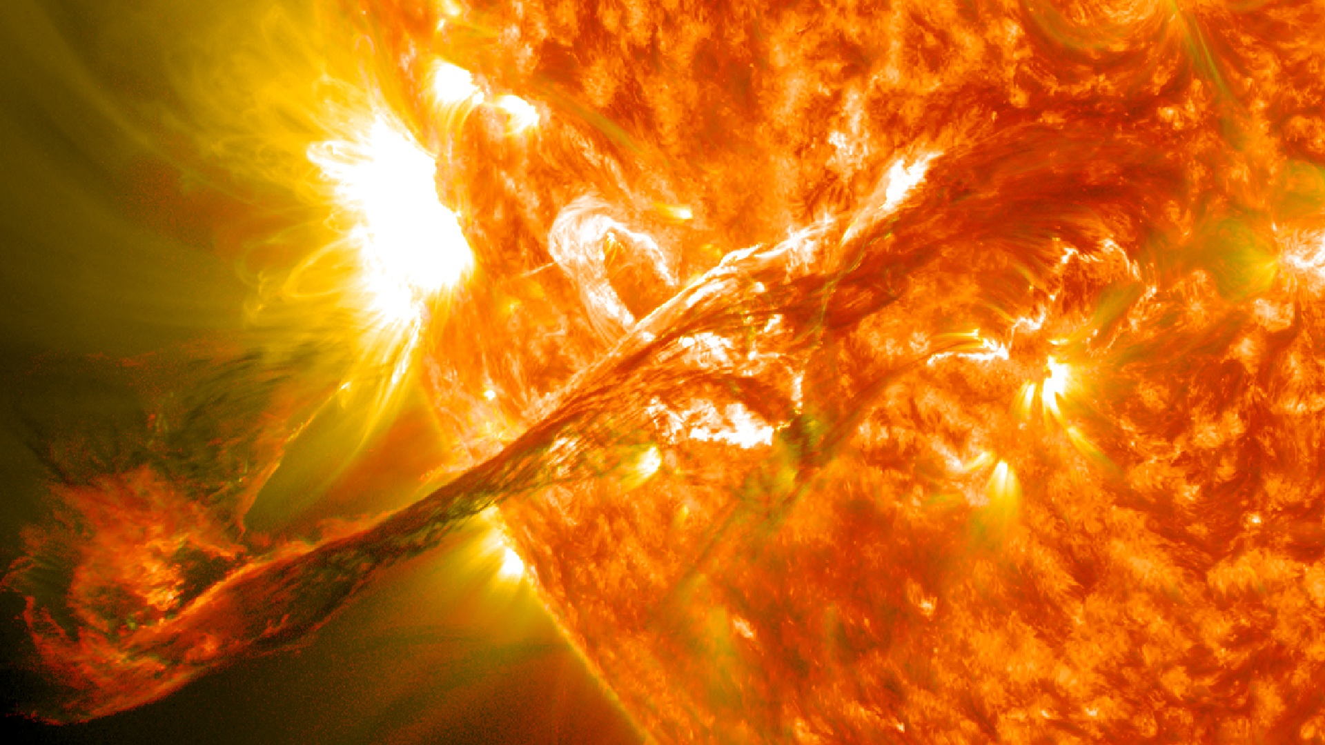 NASA Researchers Identify Measurement Errors in Solar Storm Intensity Models
