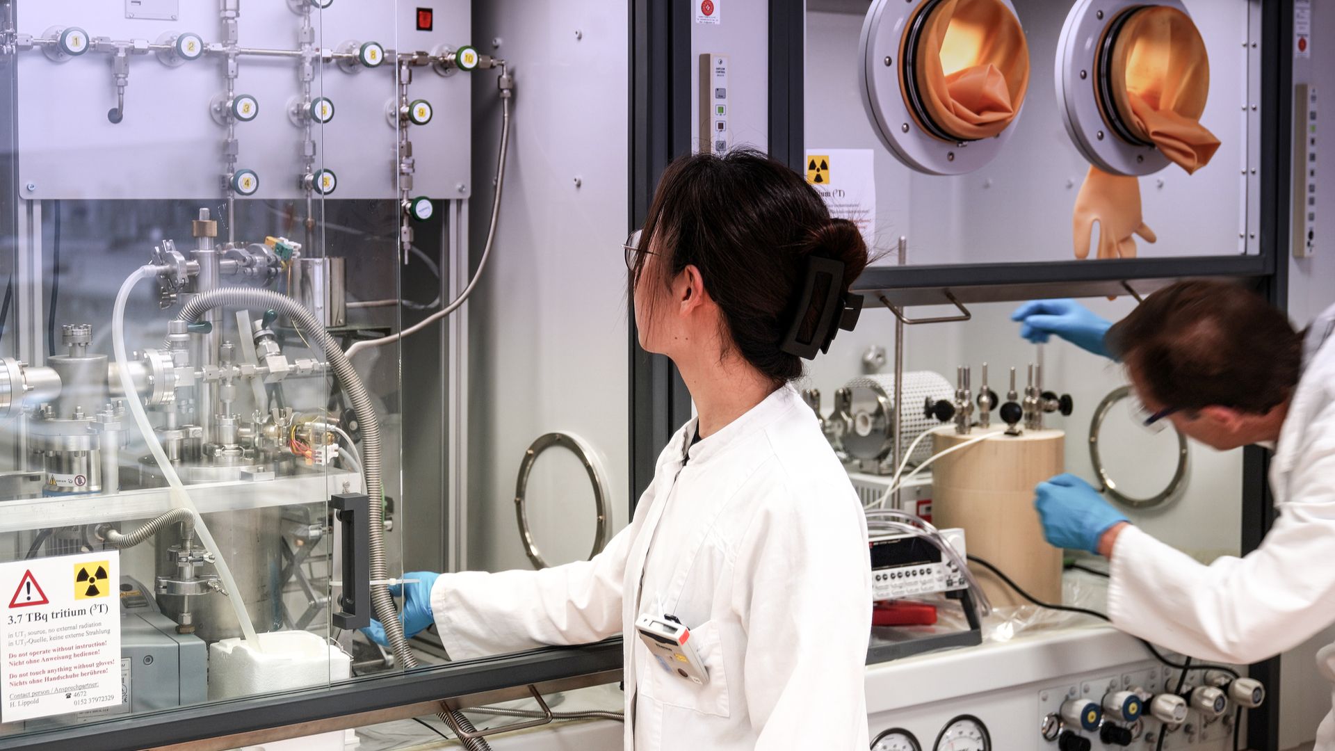 Silver Crystal Zeolites Achieve First Triple-Isotope Separation for Fusion Fuel Cycles