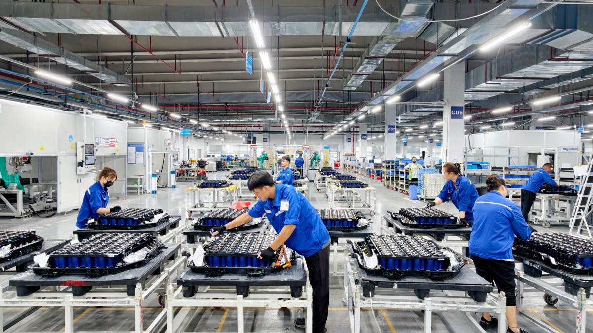 $50M graphite-free silicon battery plant to break 93% China import dominance for EVs
