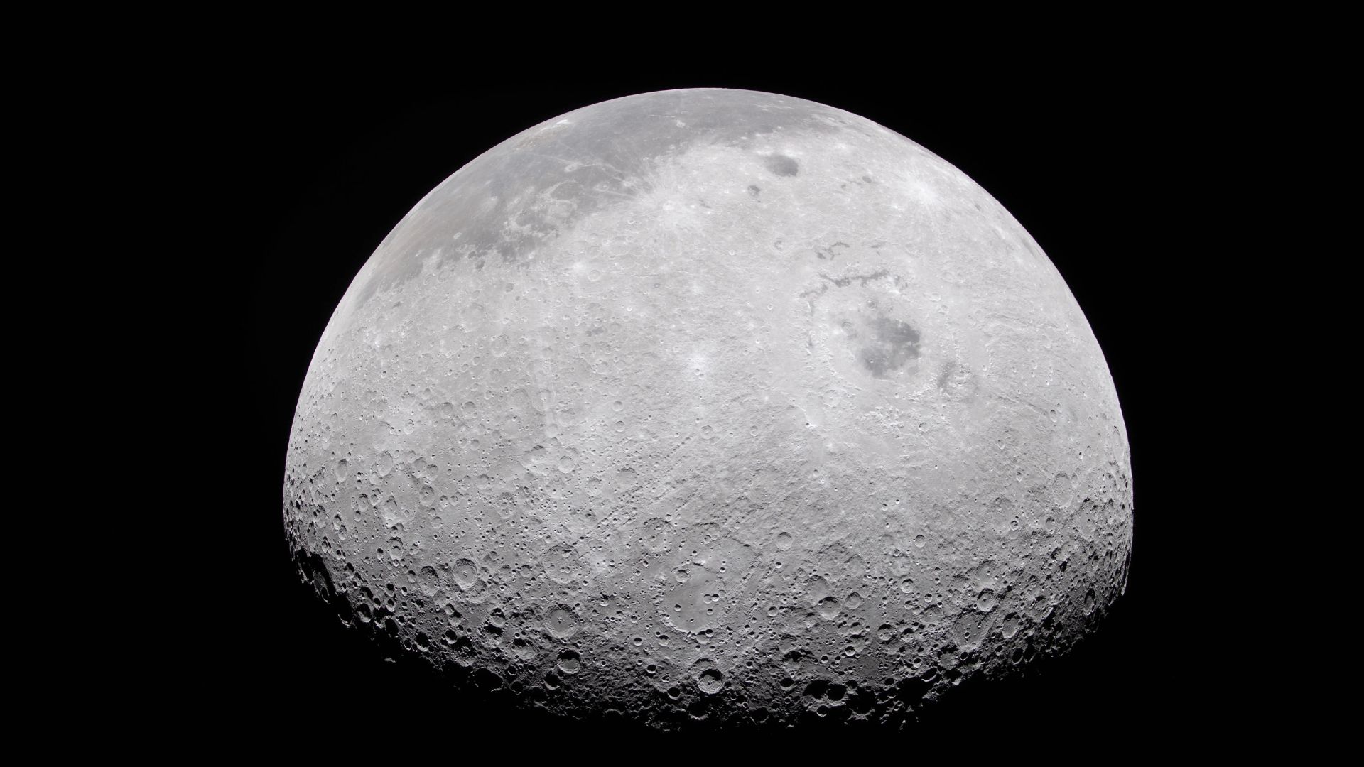 Space X's rocket piece is about to crash at 5,400 mph speed on moon's surface
