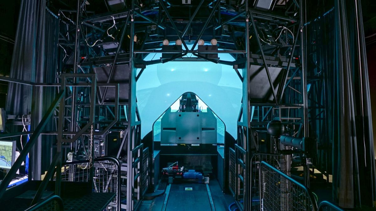 Lockheed connects 16 F-35 flight simulators across four bases for combat drill