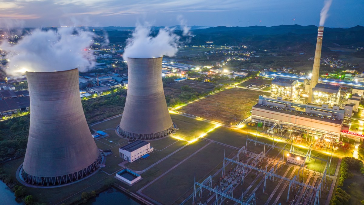 Nuclear fuel recycling could cut US waste storage from 100,000 years to hundreds