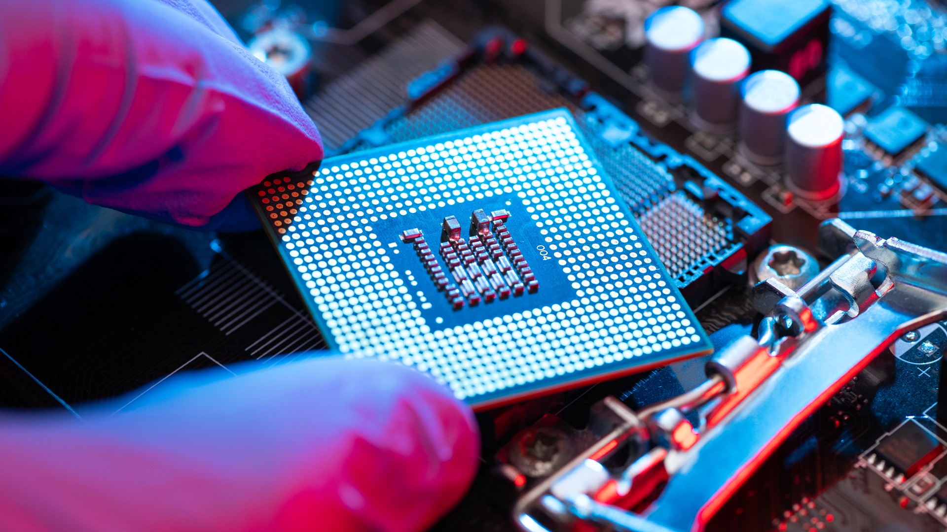 Electrons seen melting from solid to liquid inside 2D semiconductor