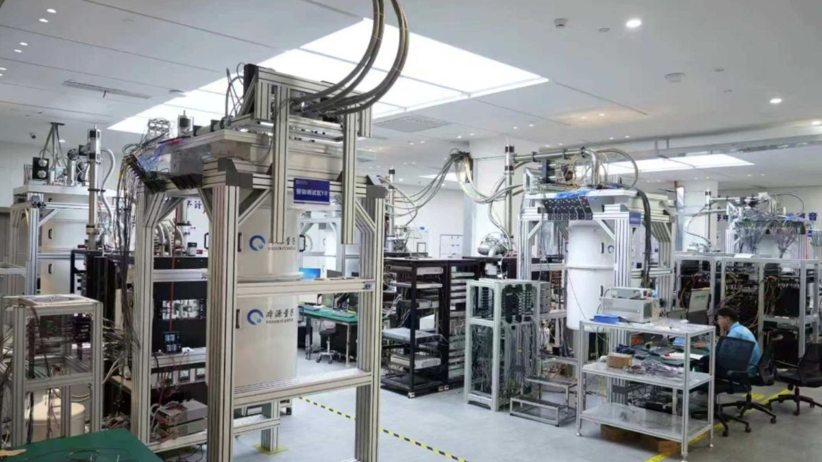 Quantum router achieves 98% transmission efficiency in China’s Wukong tests