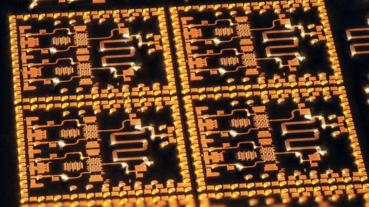 New rice-sized GaN chip packs 3x more power, 20x better signals and dual functions
