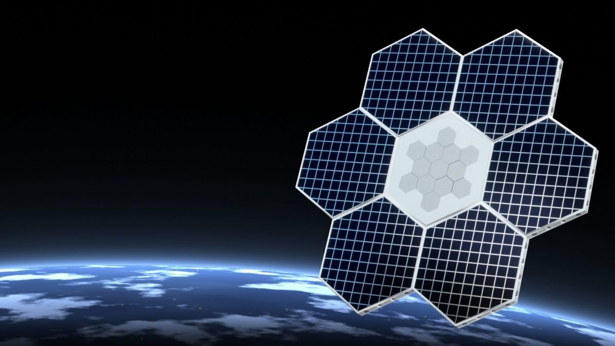 Shape-shifting space tiles to assemble, split and rebuild spacecraft autonomously
