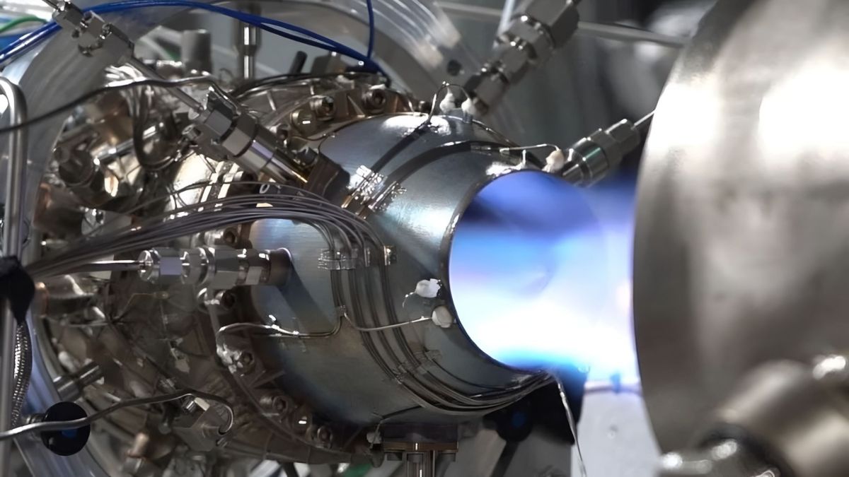 200-lbf jet engine’s smaller sibling clears first test after just four months of work
