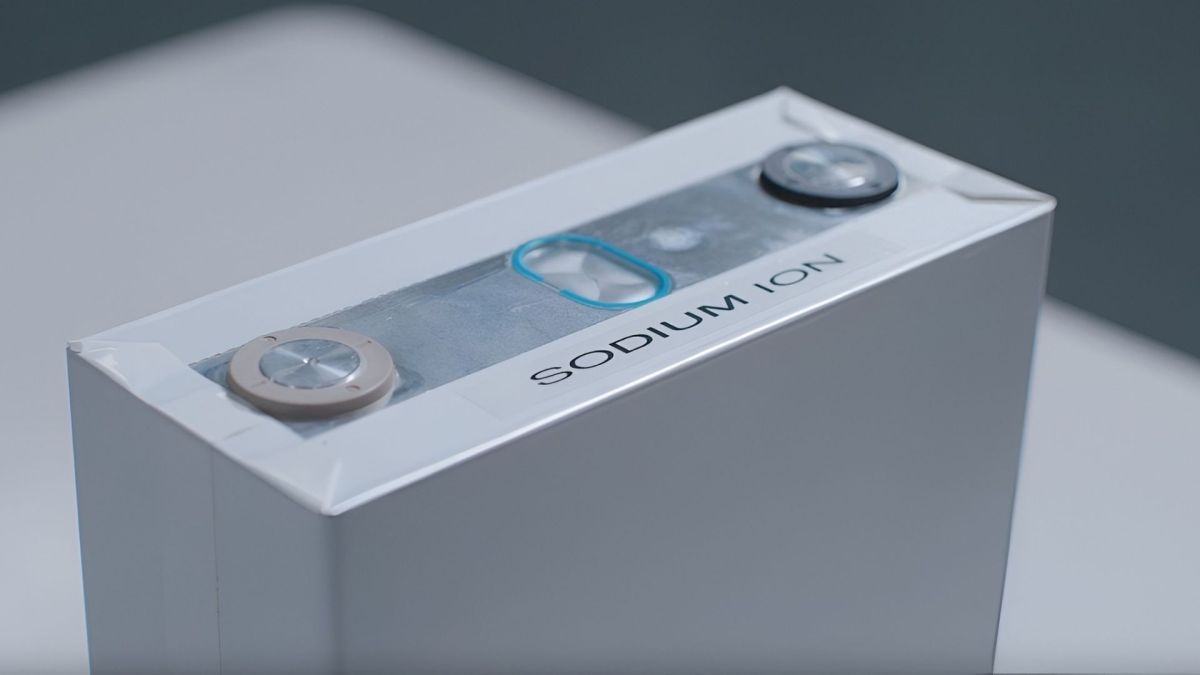 New polymer electrolyte helps sodium batteries retain 90% capacity after 1,000 cycles